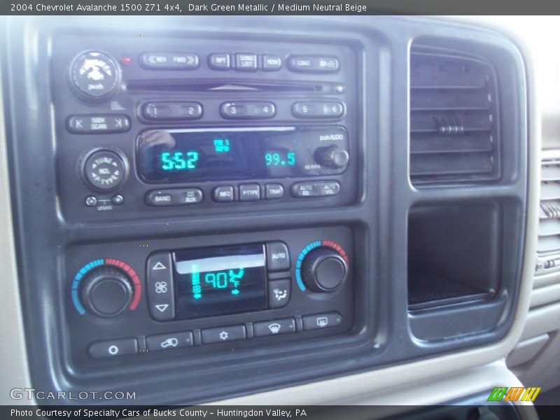 Dark Green Metallic / Medium Neutral Beige 2004 Chevrolet Avalanche 1500 Z71 4x4