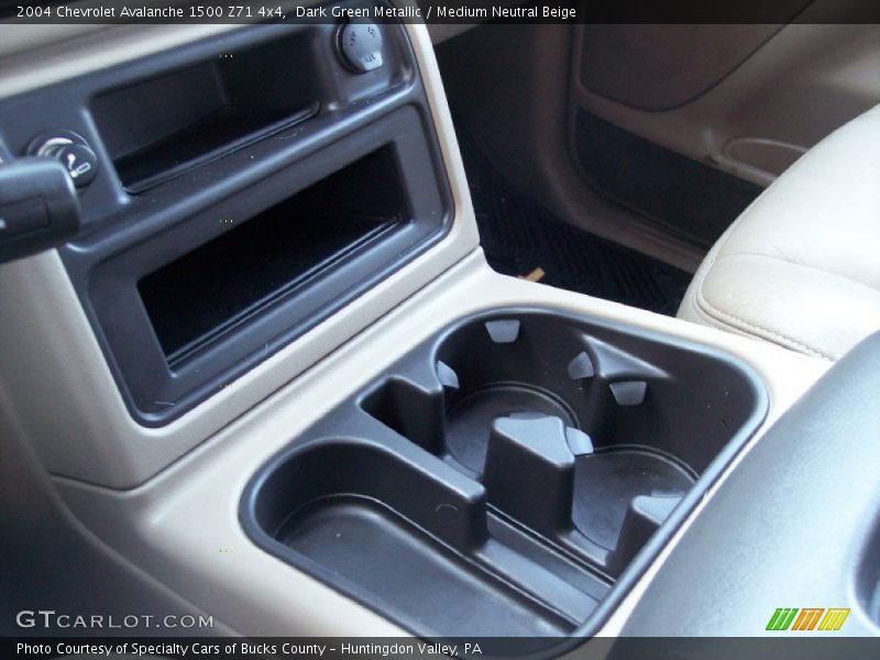 Dark Green Metallic / Medium Neutral Beige 2004 Chevrolet Avalanche 1500 Z71 4x4