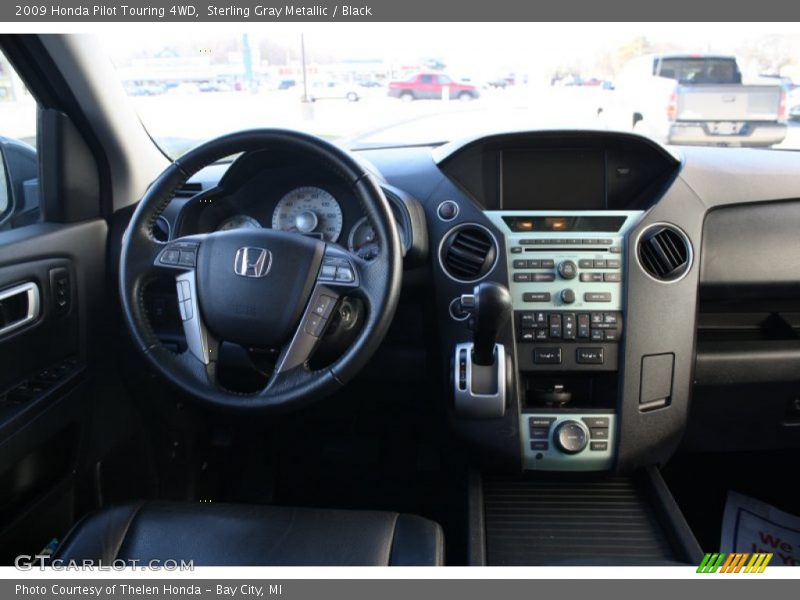 Sterling Gray Metallic / Black 2009 Honda Pilot Touring 4WD