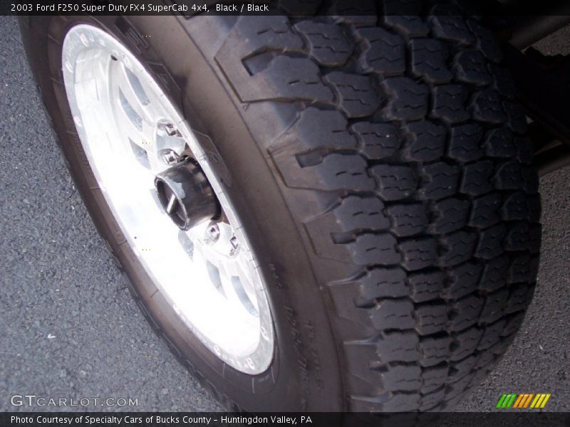 Black / Black 2003 Ford F250 Super Duty FX4 SuperCab 4x4