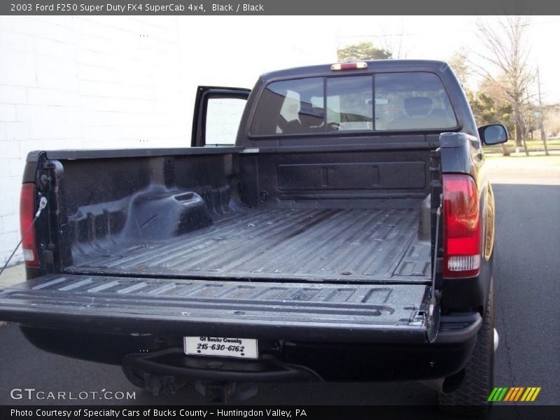Black / Black 2003 Ford F250 Super Duty FX4 SuperCab 4x4