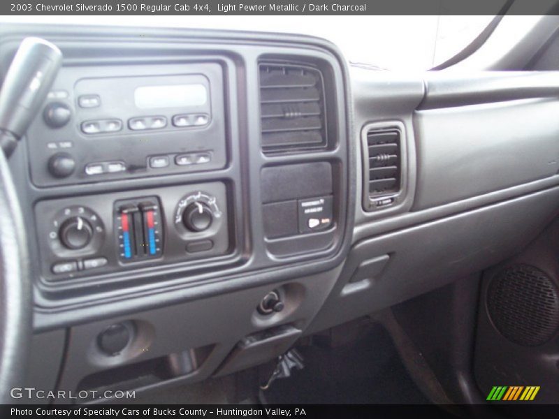 Light Pewter Metallic / Dark Charcoal 2003 Chevrolet Silverado 1500 Regular Cab 4x4