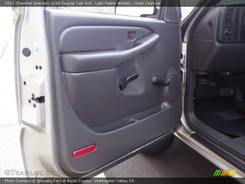 Light Pewter Metallic / Dark Charcoal 2003 Chevrolet Silverado 1500 Regular Cab 4x4
