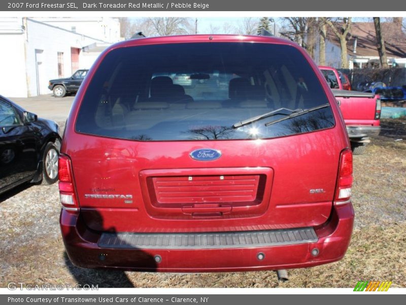 Dark Toreador Red Metallic / Pebble Beige 2007 Ford Freestar SEL
