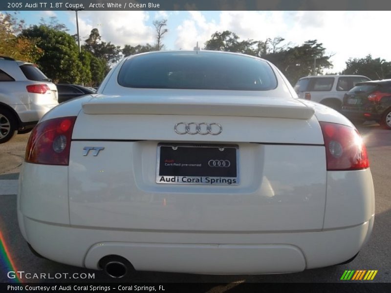 Arctic White / Ocean Blue 2005 Audi TT 1.8T Coupe