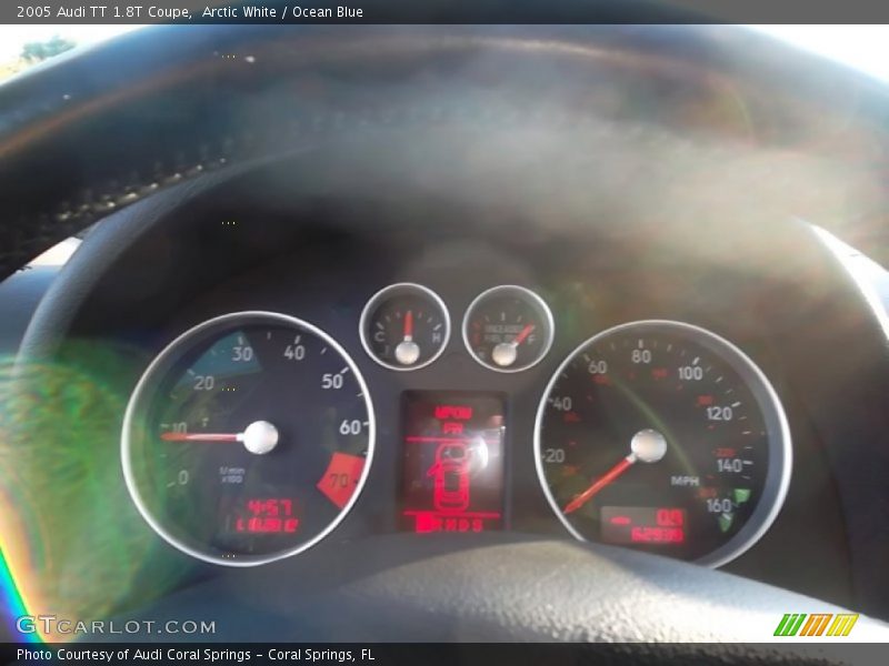 Arctic White / Ocean Blue 2005 Audi TT 1.8T Coupe
