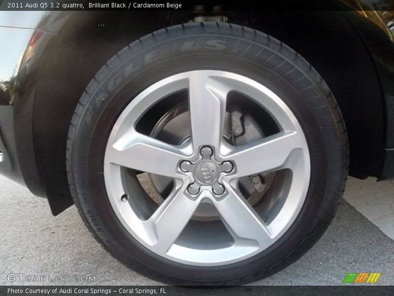  2011 Q5 3.2 quattro Wheel