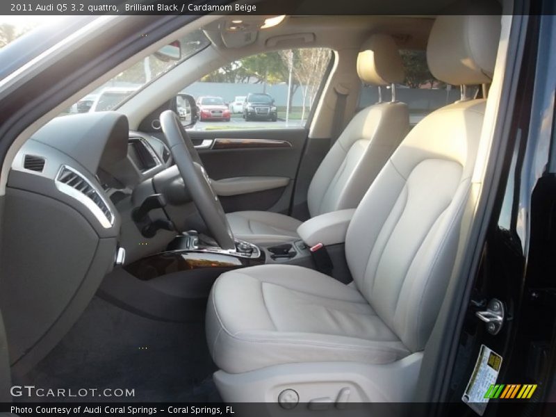 Brilliant Black / Cardamom Beige 2011 Audi Q5 3.2 quattro