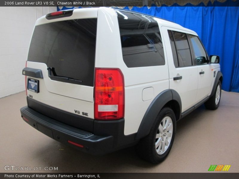 Chawton White / Black 2006 Land Rover LR3 V8 SE