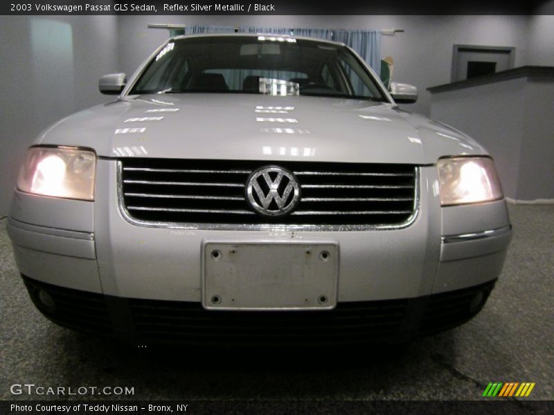 Reflex Silver Metallic / Black 2003 Volkswagen Passat GLS Sedan