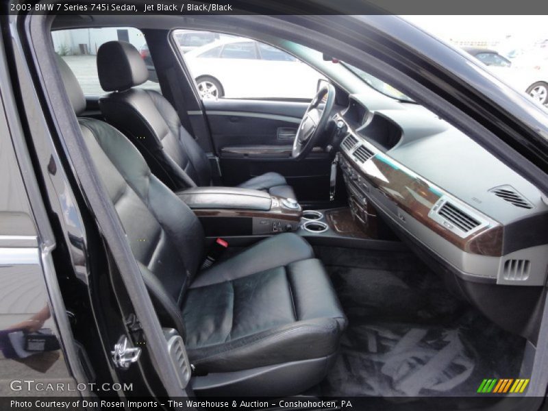Jet Black / Black/Black 2003 BMW 7 Series 745i Sedan