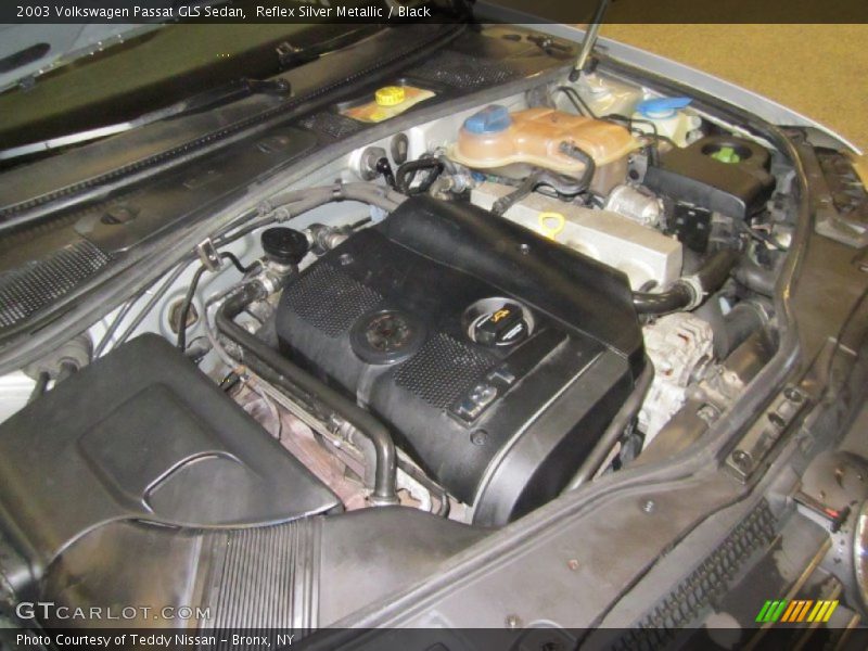 Reflex Silver Metallic / Black 2003 Volkswagen Passat GLS Sedan