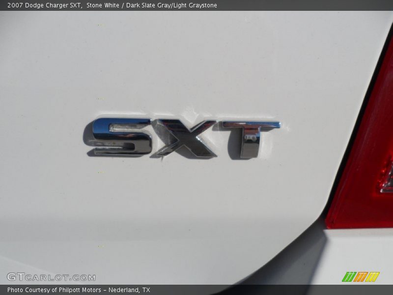 Stone White / Dark Slate Gray/Light Graystone 2007 Dodge Charger SXT