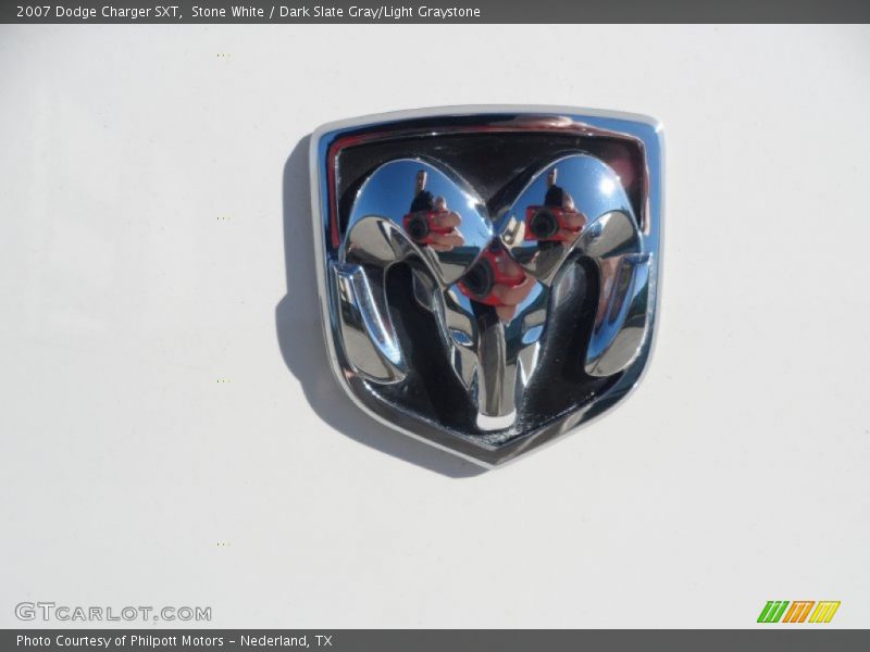 Stone White / Dark Slate Gray/Light Graystone 2007 Dodge Charger SXT