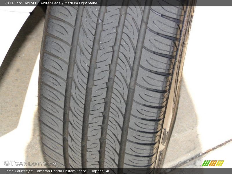 White Suede / Medium Light Stone 2011 Ford Flex SEL