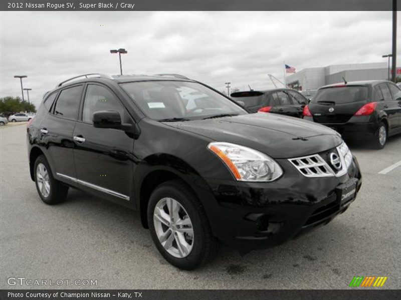 Super Black / Gray 2012 Nissan Rogue SV