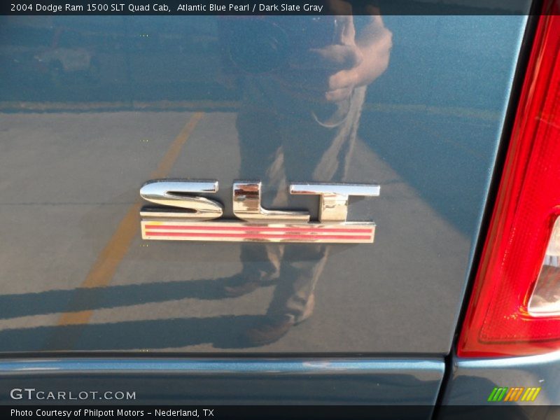 Atlantic Blue Pearl / Dark Slate Gray 2004 Dodge Ram 1500 SLT Quad Cab