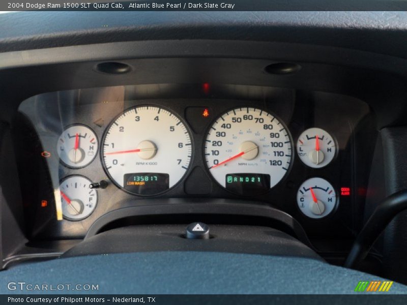 Atlantic Blue Pearl / Dark Slate Gray 2004 Dodge Ram 1500 SLT Quad Cab