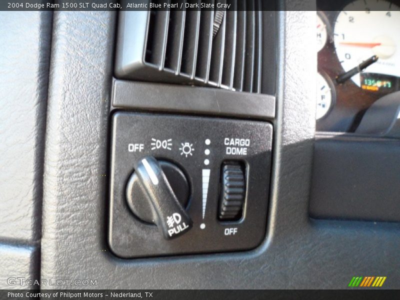 Atlantic Blue Pearl / Dark Slate Gray 2004 Dodge Ram 1500 SLT Quad Cab