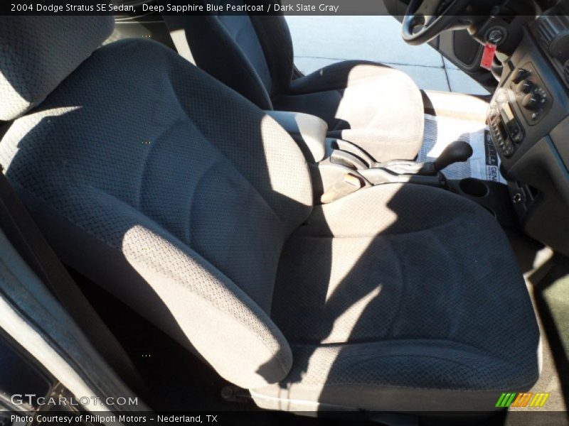 Deep Sapphire Blue Pearlcoat / Dark Slate Gray 2004 Dodge Stratus SE Sedan