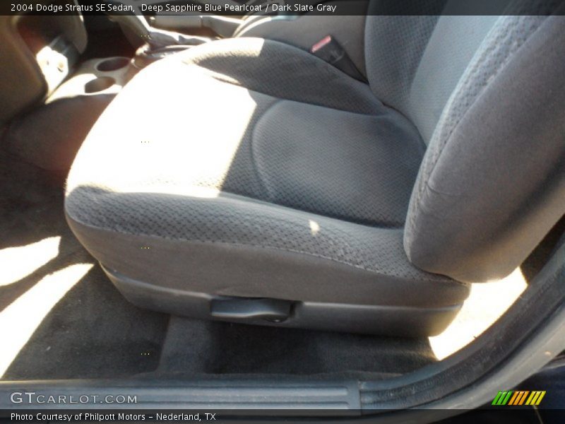 Deep Sapphire Blue Pearlcoat / Dark Slate Gray 2004 Dodge Stratus SE Sedan