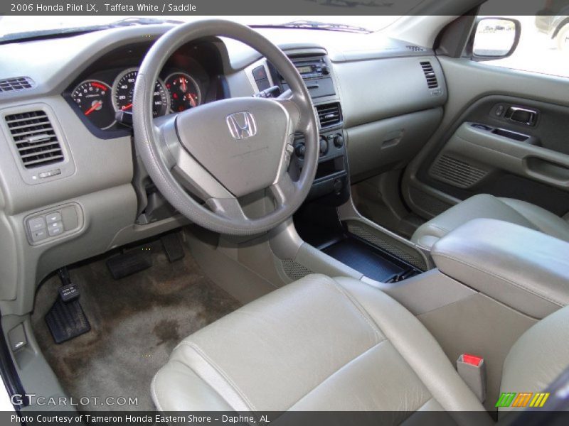  2006 Pilot LX Saddle Interior