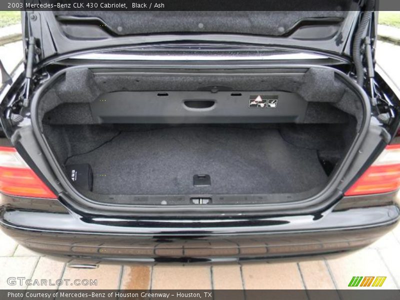  2003 CLK 430 Cabriolet Trunk