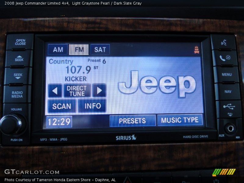 Light Graystone Pearl / Dark Slate Gray 2008 Jeep Commander Limited 4x4