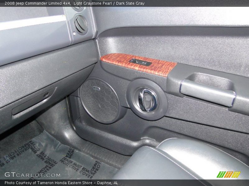 Light Graystone Pearl / Dark Slate Gray 2008 Jeep Commander Limited 4x4
