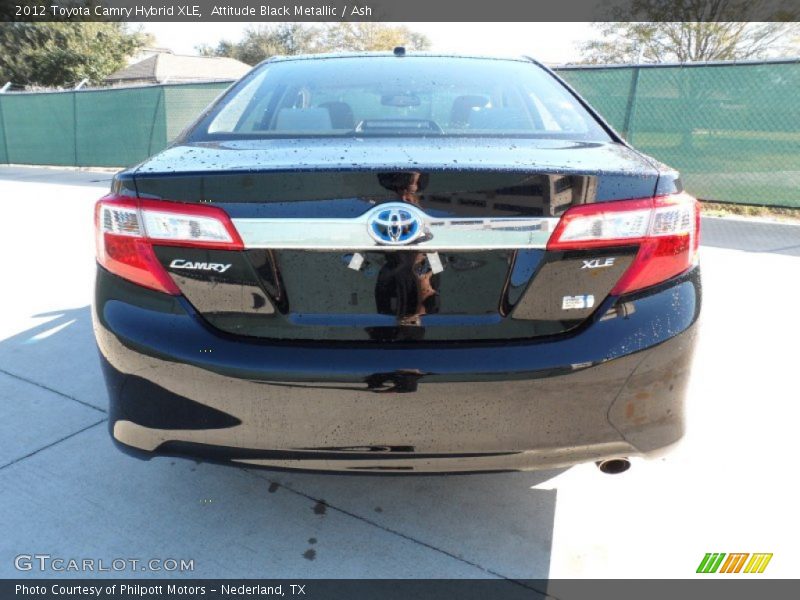 Attitude Black Metallic / Ash 2012 Toyota Camry Hybrid XLE