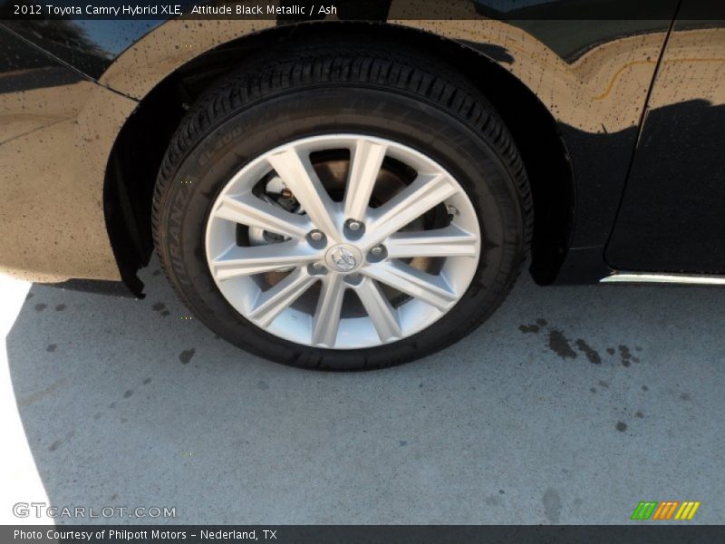 Attitude Black Metallic / Ash 2012 Toyota Camry Hybrid XLE
