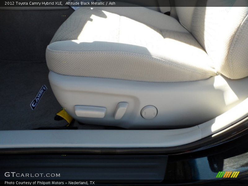Attitude Black Metallic / Ash 2012 Toyota Camry Hybrid XLE