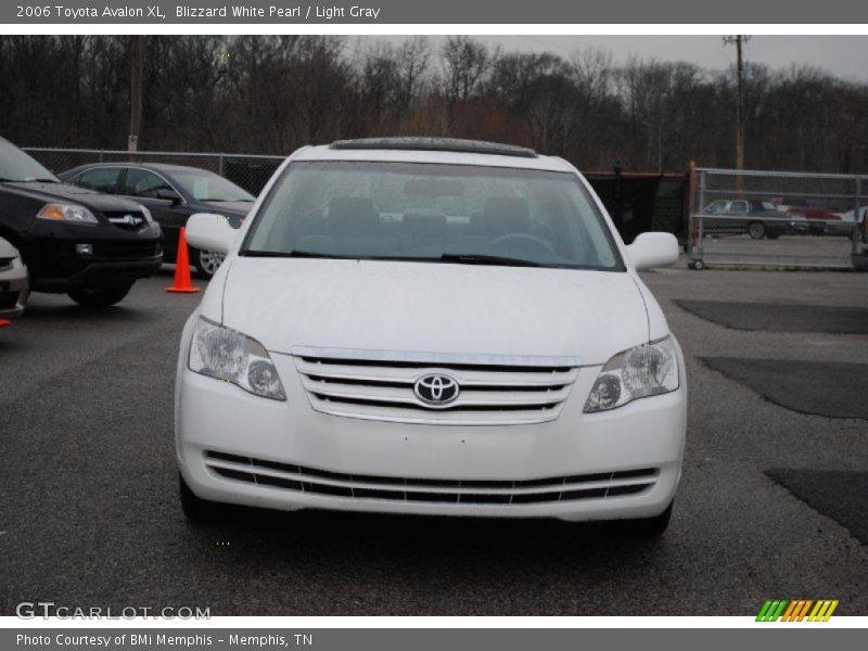 Blizzard White Pearl / Light Gray 2006 Toyota Avalon XL
