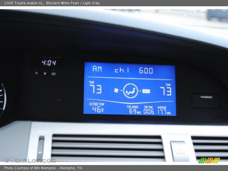 Blizzard White Pearl / Light Gray 2006 Toyota Avalon XL