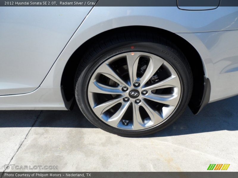 Radiant Silver / Gray 2012 Hyundai Sonata SE 2.0T