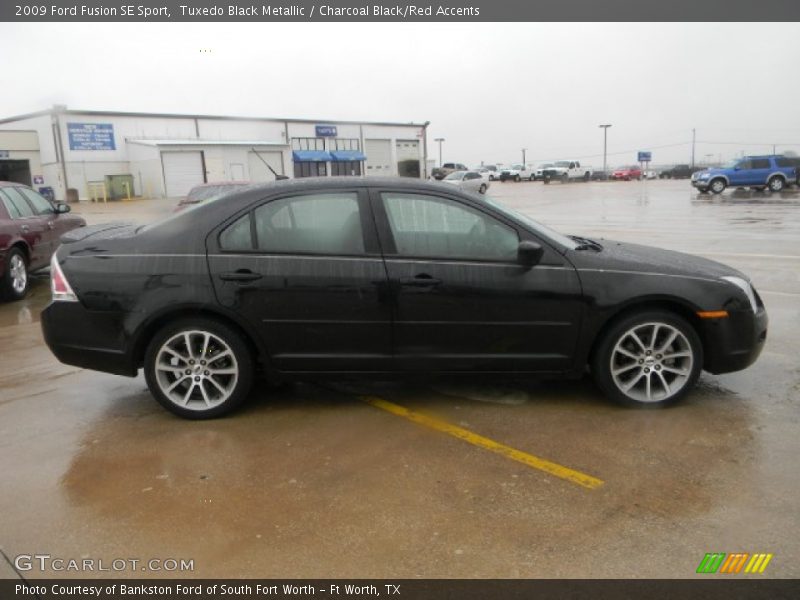 Tuxedo Black Metallic / Charcoal Black/Red Accents 2009 Ford Fusion SE Sport