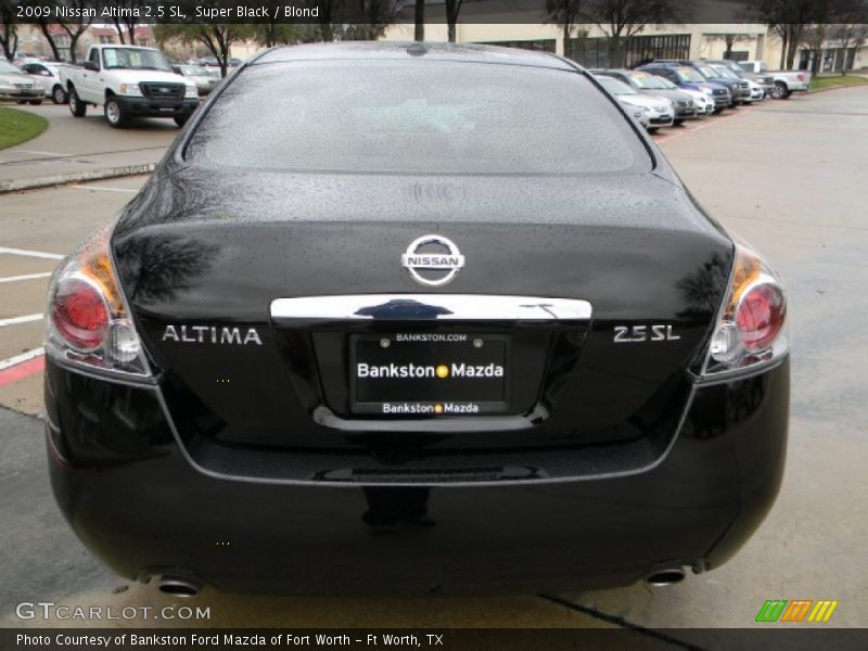Super Black / Blond 2009 Nissan Altima 2.5 SL