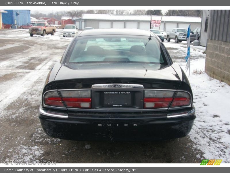 Black Onyx / Gray 2005 Buick Park Avenue