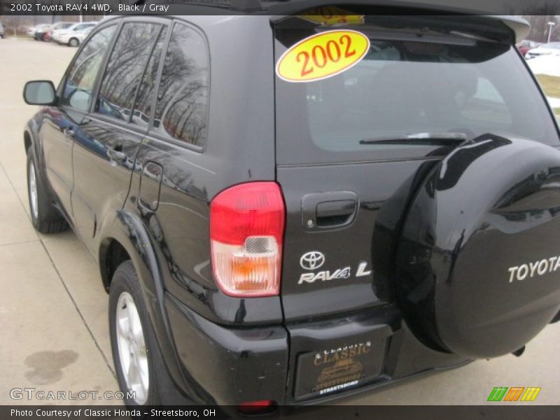 Black / Gray 2002 Toyota RAV4 4WD
