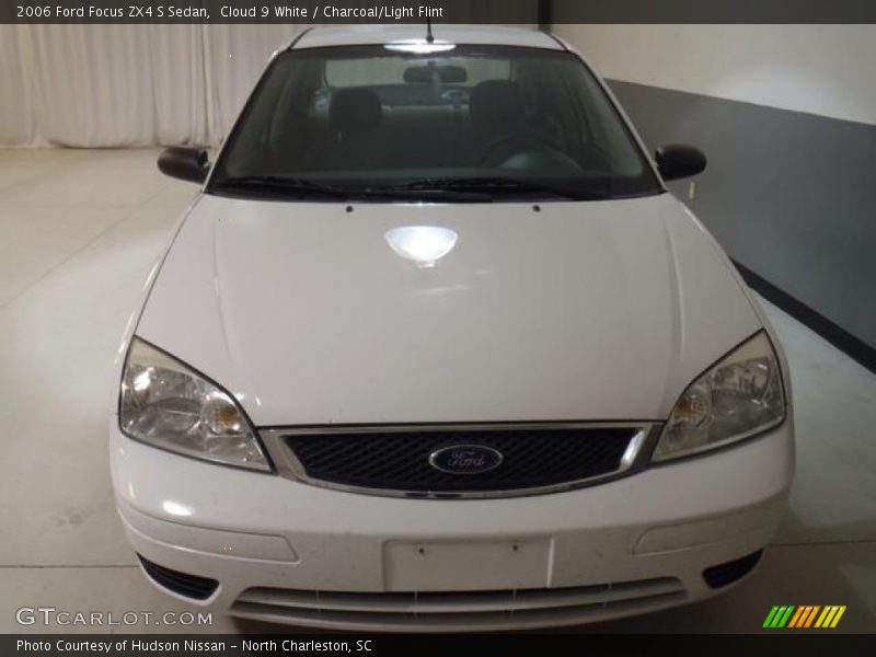 Cloud 9 White / Charcoal/Light Flint 2006 Ford Focus ZX4 S Sedan