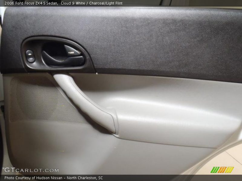 Cloud 9 White / Charcoal/Light Flint 2006 Ford Focus ZX4 S Sedan