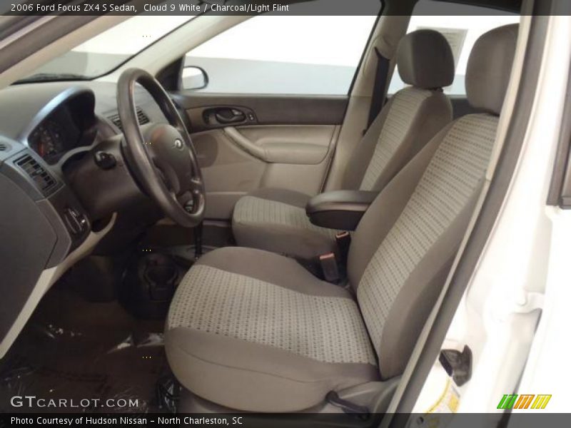 Cloud 9 White / Charcoal/Light Flint 2006 Ford Focus ZX4 S Sedan