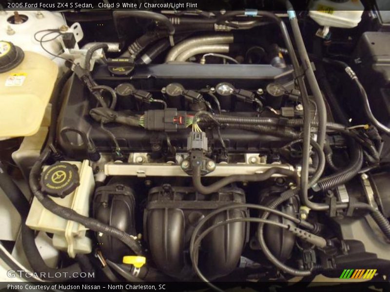 Cloud 9 White / Charcoal/Light Flint 2006 Ford Focus ZX4 S Sedan