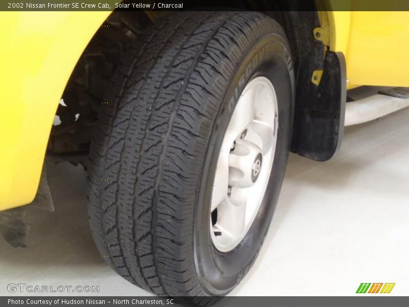 Solar Yellow / Charcoal 2002 Nissan Frontier SE Crew Cab