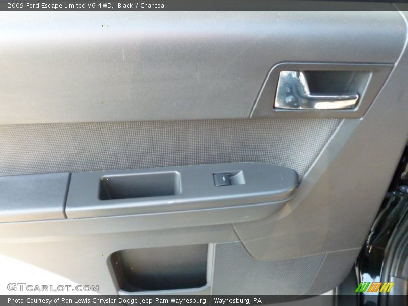 Black / Charcoal 2009 Ford Escape Limited V6 4WD