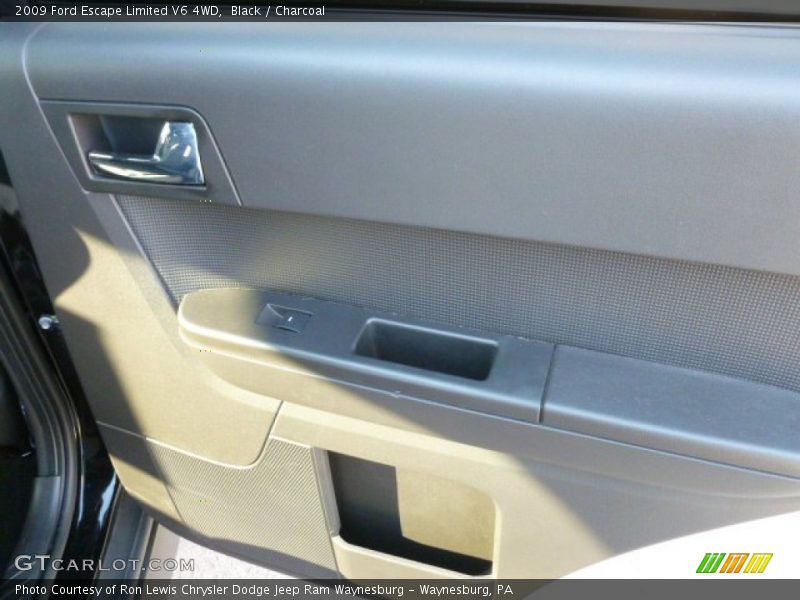 Black / Charcoal 2009 Ford Escape Limited V6 4WD