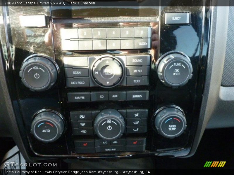 Black / Charcoal 2009 Ford Escape Limited V6 4WD