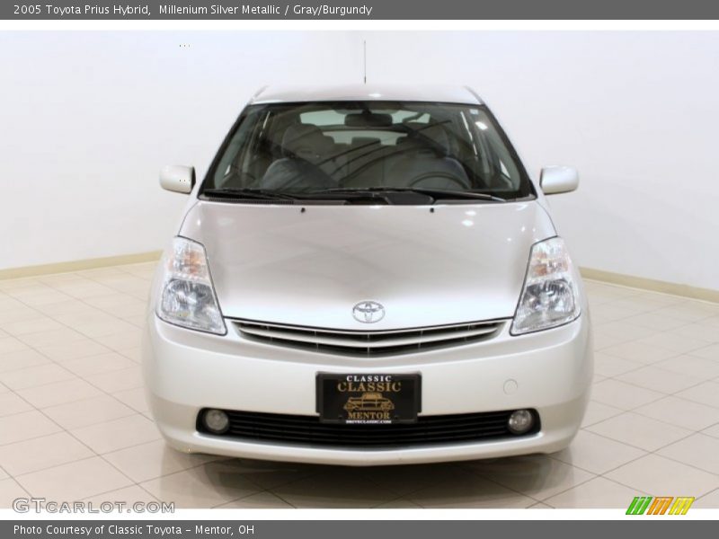 Millenium Silver Metallic / Gray/Burgundy 2005 Toyota Prius Hybrid