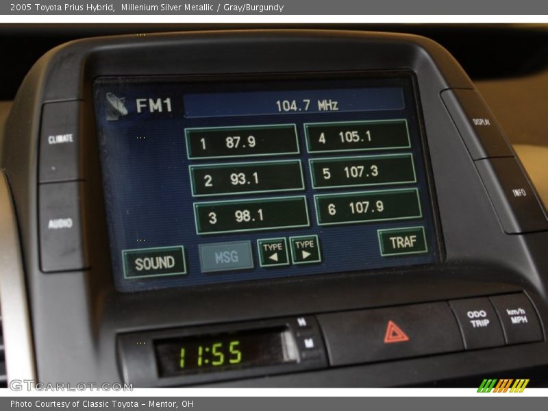 Millenium Silver Metallic / Gray/Burgundy 2005 Toyota Prius Hybrid