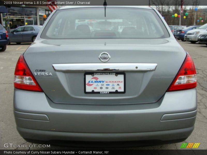 Brillant Silver / Charcoal 2009 Nissan Versa 1.8 S Sedan